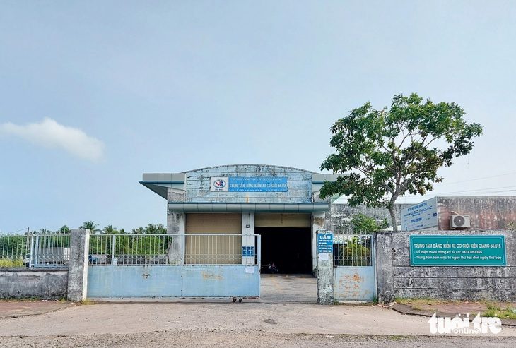 Bắt giám đốc Trung tâm đăng kiểm xe cơ giới Kiên Giang- Ảnh 1. Trung tâm đăng kiểm xe cơ giới Kiên Giang 68.01S - Ảnh: CHÍ CÔNG