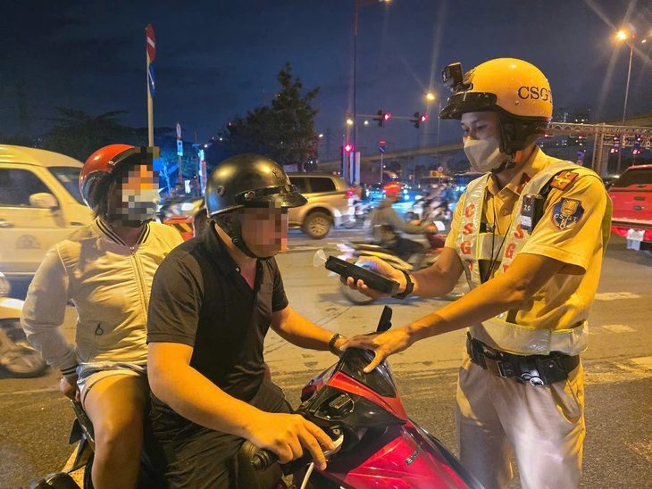 edit-nong-do-con-17384617871931423156250 9 ngày Tết, tai nạn giao thông ở TP.HCM giảm cả 3 tiêu chí - Ảnh 1.