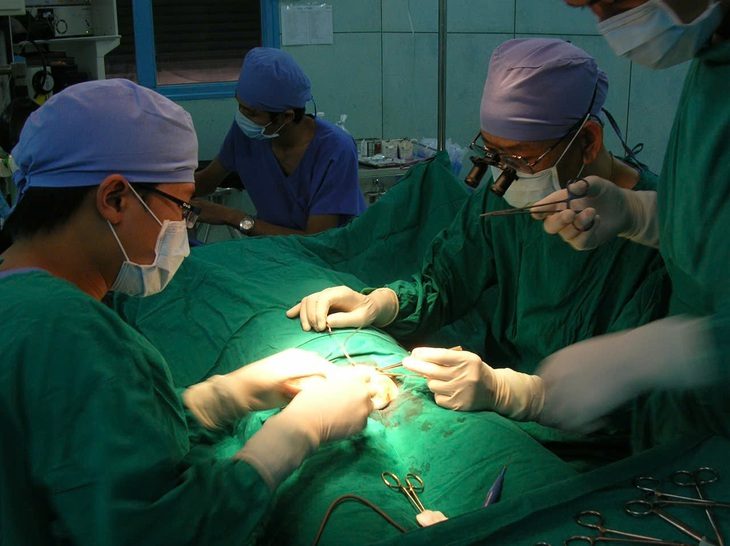 hinh-phau-thuat-bv-nd2-17263981533971329205536 Bác sĩ cảnh báo: Đừng để trẻ mắc bệnh tinh hoàn ẩn, dễ bị ung thư, vô sinh - Ảnh 1.