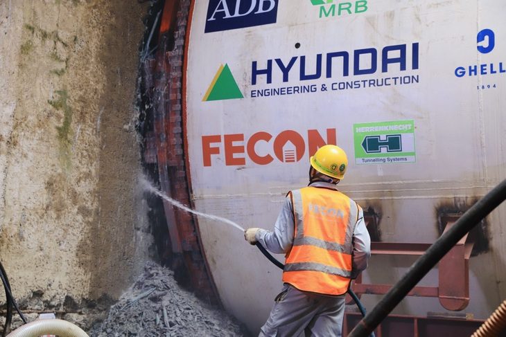 Bắt đầu khoan hầm đoạn đi ngầm của metro Nhổn - ga Hà Nội- Ảnh 1. Bắt đầu khoan hầm đoạn đi ngầm của metro Nhổn - ga Hà Nội- Ảnh 1.